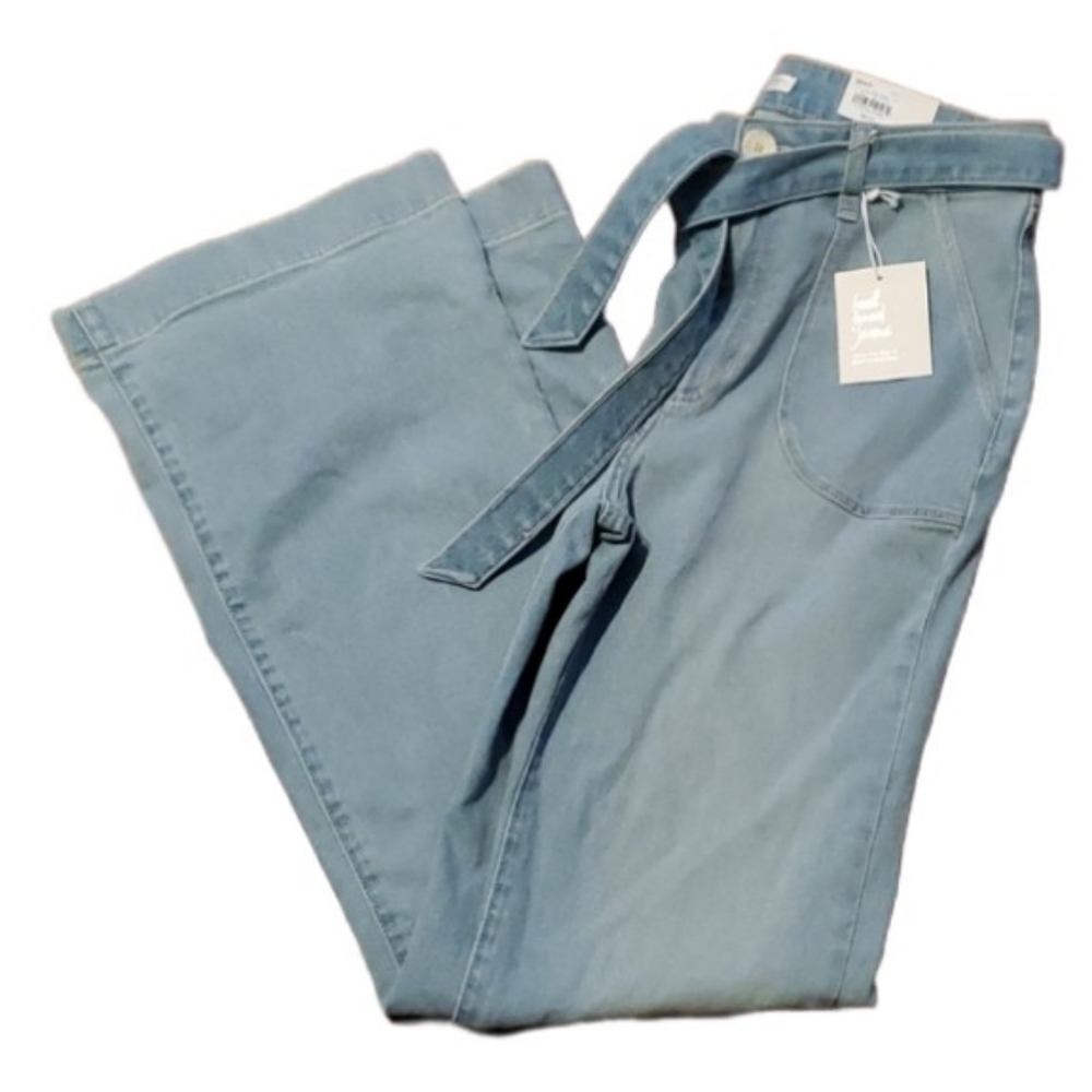Lauren Conrad high rise flare jeans size 8 new nwt